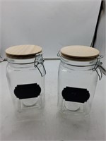 2 glass 40.6 oz jars