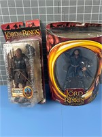 2X LORD OF THE RINGS FIGURES VINTAGE