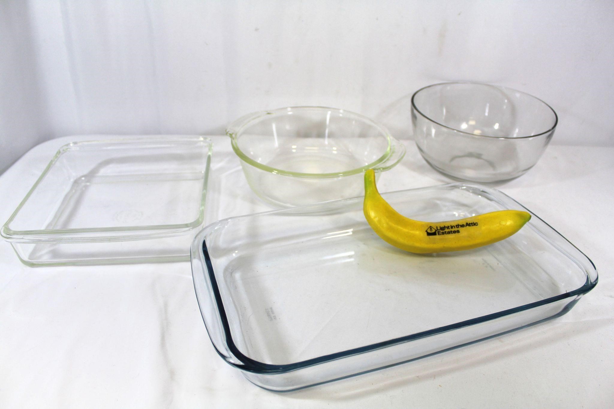 4 Pyrex, Marinex, FireKing Bowls/Casseroles