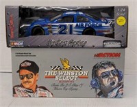 Ken Schrader #21 Air Force 1:24 Scale Stock car