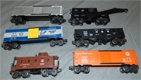 6 Clean Lionel Freight Cars