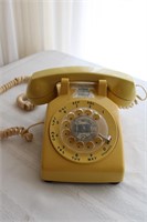 YELLOW ROTARY TELEPHONE