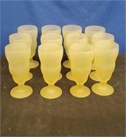 Set of 12 Glasses Frosted
