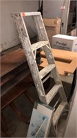 Step ladder & Shower Kit