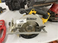 DEWALT CORDLESS  6.5 INCH SKILL SAW