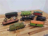 Assorted Vintage Standard Guage Train Cars (4)