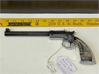 Hunter 22cal Pistol (Missing 1 grip)