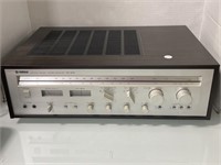 Yamaha CR-640 Stereo Receiver