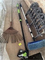 Tools/Hand held-Leaf rake/54"waterwand/car brush/