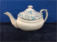 Elegant Grosvenor Debutante Tea Pot
