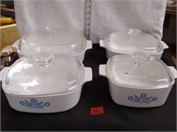 4 Corning Ware casserole dishes note clean