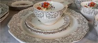 Vintage Sabin 22k China Dinnerware Service for 4 -