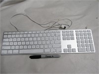 Apple Keyboard Model No. A1243