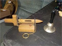 Bell, Wood knife