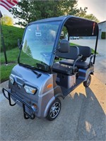 2024 GOLF CART. 60V 4 SEAT. VERY COOL