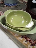 3 green dishes