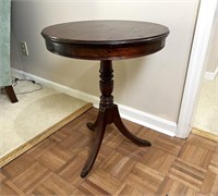 VINTAGE PEDESTAL TABLE