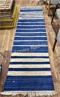 BLUE AND WHITE RUNNER RUG 8 1/2'