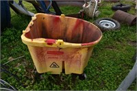 Rubbermaid Mop Bucket