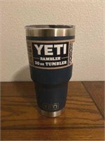 YETI 30 OZ TUMBLER WITH MEGASLIDER LID- NAVY