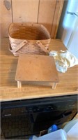 Longaberger Basket with Pie Rack and Doily