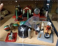 Various Vintage Tin Toys