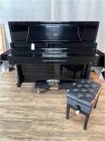 Schumann 49'' Upright   Piano 2015 Black Lacquer