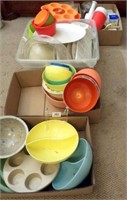 Plastic Type Kitchen Items, Dishes