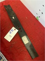 22" mower blade 5/8" center hole