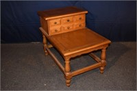 Maple single drawer end table, 20x30x24"h; as is