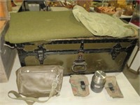 MILITARY TRUNK WITH MILITARY ITEMS