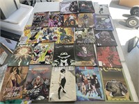 Comic books (approx 25 )