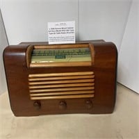 c.1946 Sonora RDU-209 Tube-Type Radio, Plays!