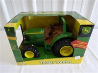 1/16 Scale John Deer Tractor