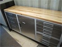 NEW 6 FT STAINLESS TOOL CABINET 12 DRAWER MINT
