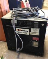 LIft Delia Automatic Industrial Battery Charger