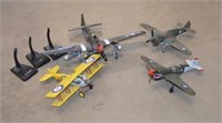 Vintage-Style Metal Planes w/ Stands