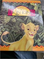 Disney The Lion King folder with cards