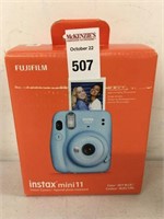 FUJIFILM INSTAX MINI 11 INSTANT CAMERA