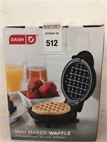 DASH MINI WAFFLE MAKER SIZE 4"