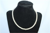 Single Strand Faux Pearl Necklace