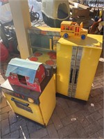 Vintage metal toy kitchen appliances.