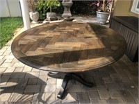 Lg Round Wood table w/ Pedestal Base