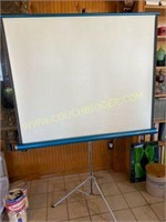 Knox Four Hundred Projector Screen