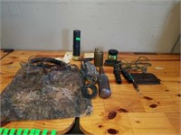 Estate lot of hunting supplies