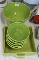Green kitchen bowls.