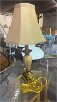 Vintage lamp, 3 bowls, and glass plate