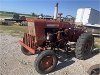 IH 140 Tractor w/ Front Cult.