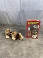 Snoopy gumball Machine coin bank with original