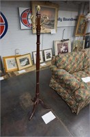 Bombay Co. coat tree with brass hooks & finial